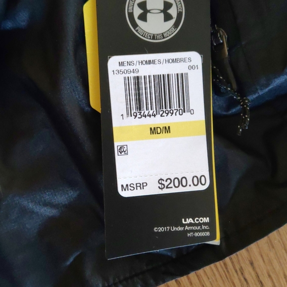 NWT Under A STORM running jacket - Picture 3 of 6